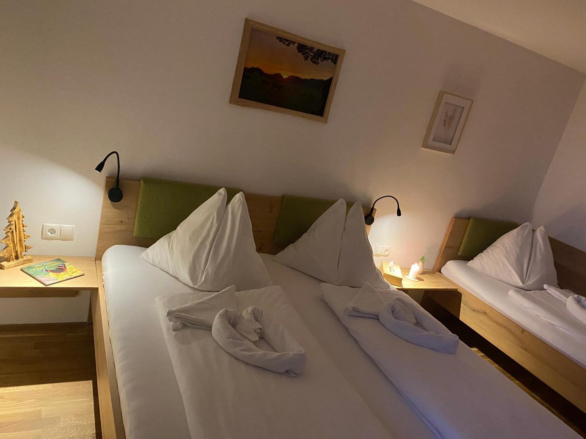 Ferienwohnung Biohof-Feichtinger Zell am Moos Exterior foto
